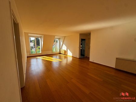 Location Appartement 3 pièces 84m² - Photo 3