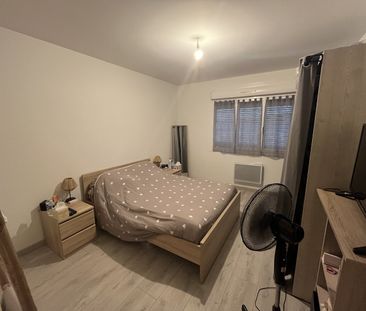 Location Maison 4 pièces 73m² JARNAC 16200 - Photo 2