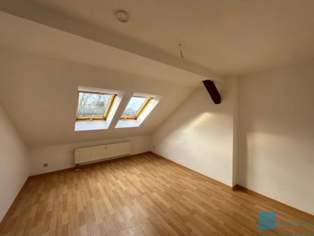 Renovierte 3-Raum-Wohnung im DG in ruhiger Lage! - Photo 3