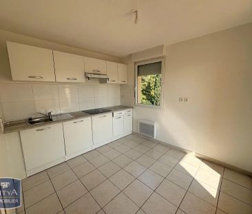 Appartement à louer 4 pièces 76.97m² - Photo 4