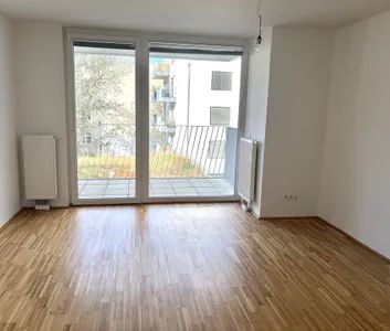 Kompakte 2-Zimmer-Wohnung mit Balkon! - Photo 1