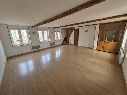 Location Appartement 3 pièces 85m² LILLE 59160 - Photo 1