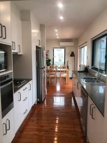 North Bondi - Photo 2