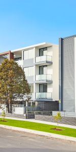 Modern two bedroom unit - 20% below market rent - Photo 3