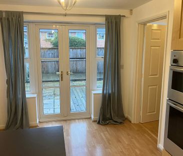 Bucklow Gardens, Lymm - Photo 4