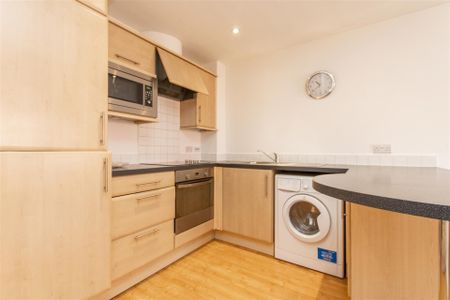 1 bedroom Maisonette to rent - Photo 5