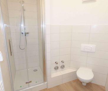 Frisch saniert im Herzen der Stadt - Foto 1