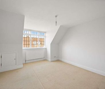 Tudor Close, Belsize, NW3 - Photo 1