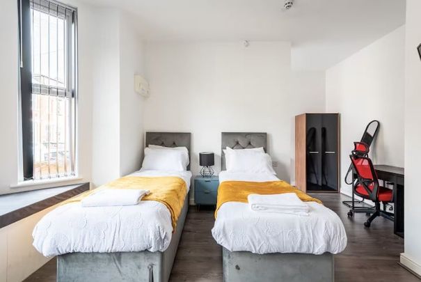 Studio Flat, Westminster Road, CV1 - Photo 1