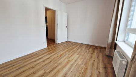 Dwa pokoje z 2 miejscami postojowymi i balkonem - Фото 2