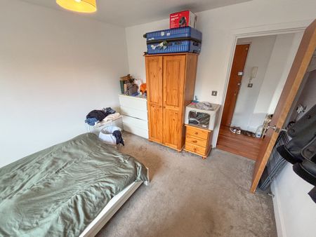 Room in a Shared Flat, John Ruskin Street, SE5 - Photo 3