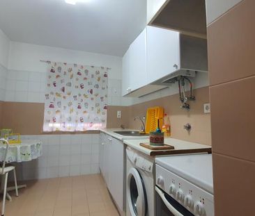 SINGLE ROOMS 2 bedroom apartment Monte Caparica 10 min from FCT - Photo 2