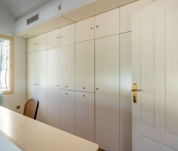 Luxury Flat for rent in Seville, Spain - Photo 3