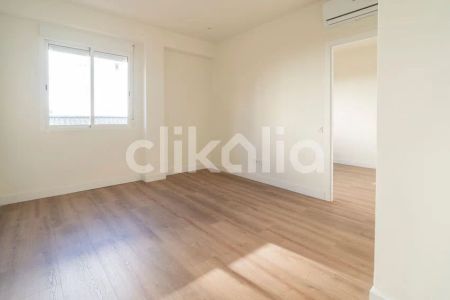 Alquiler de piso en Calle del Mestre Bellver - Photo 3