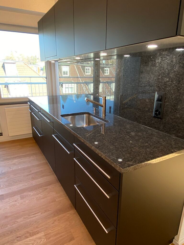 Diese Wohnung macht Sie sprachlos - 4.5 Zimmer-Attikawohnung in Luzern - Photo 3