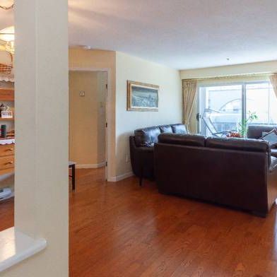 Vancouver Fairview 2BR 2BA 830sqft - FOR RENT - Photo 4