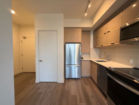 For Lease - 10 Deerlick Court Unit# 104, Toronto, Ontario - Photo 4