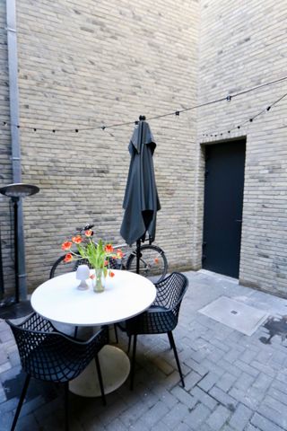 Recent gelijkvloers appartement met terras en 1 slpk. - Photo 2