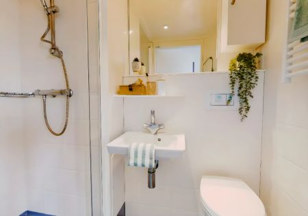 Gold Studio - Photo 4