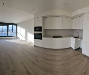 Piso de alquiler en Passeig del Mare Nostrum, Port - Photo 2