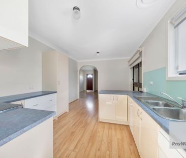 Modern Living in the Heart of St Albans - Photo 3