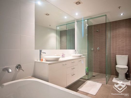 Unfurnished Broadbeach River Front - Photo 1