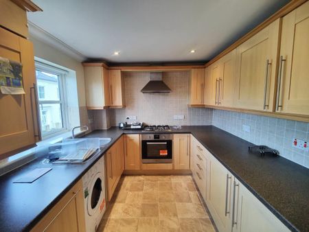 2 bedroom apartment to rent - Photo 3