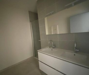 Location appartement bourgeois 4 pièces 132.96 m² à Romans-sur-Isèr... - Photo 6