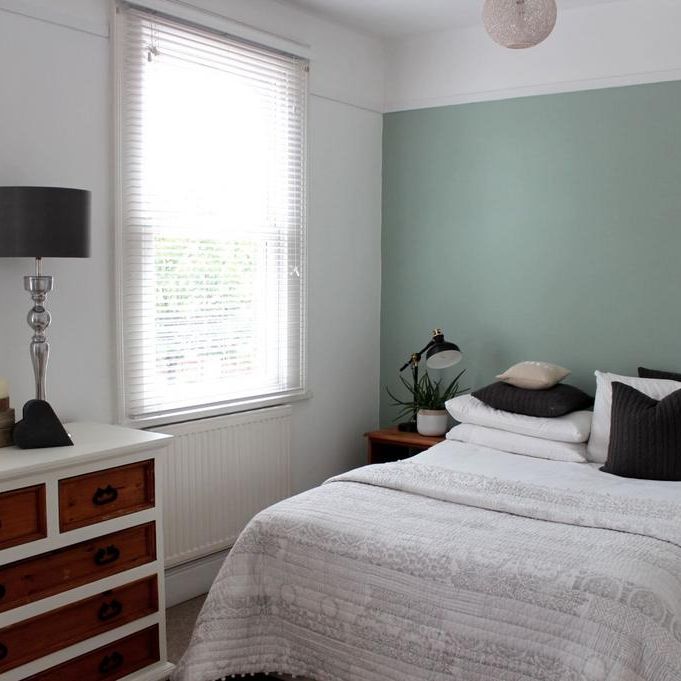 6 bedroom terraced house to rent - Photo 1