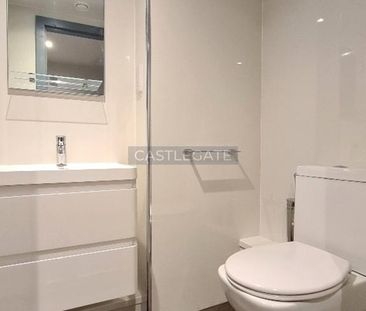 Studio to rent - Photo 6