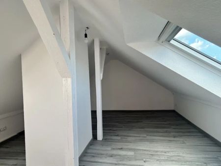 Gemütliche 2-Zimmer-Wohnung mit Einbauküche in Moers-Zentrum - Photo 3