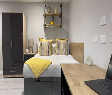 Platinum Studio - Photo 5