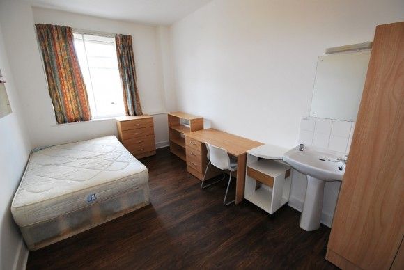 5 Bed - Clayton Street West, Newcastle - Photo 1