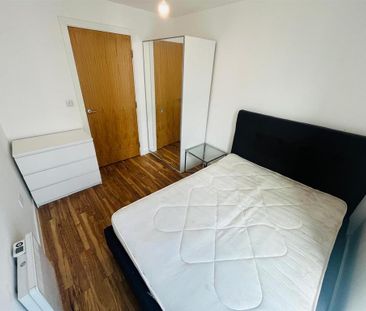 2 bedroom apartment to rent - Photo 5