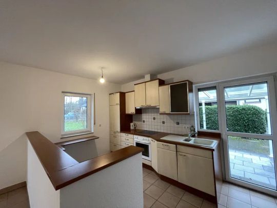 Top Einfamilienhaus in Oberpleis - Photo 1