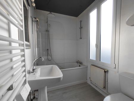 Location maison 5 pièces, 107.00m², Bordeaux - Photo 4