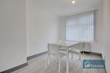 3 bedroom terraced house to rent - Photo 3