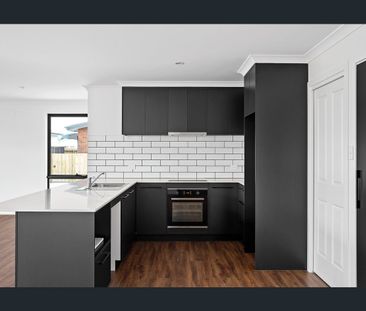 3-Bedroom Gem in Mowbray - Photo 2