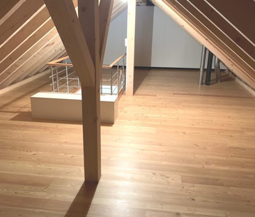 moderne Wohnung mit geräumigen Estrich - Photo 2