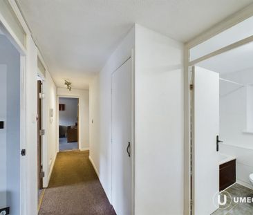 3 bedroom apartment to rent - Photo 1