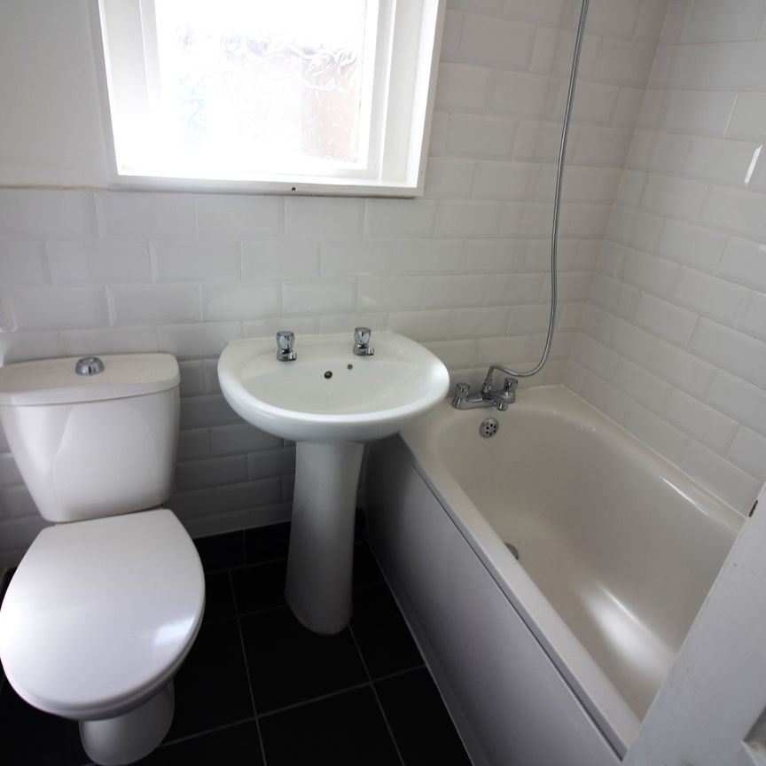 Brithdir Street, Cathays - Photo 1