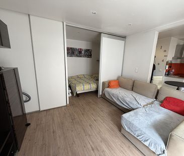Location Appartement 1 pièce 32m² - Photo 2