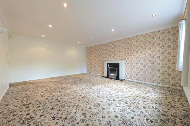 3 Bedroom Terraced To Let - Photo 1