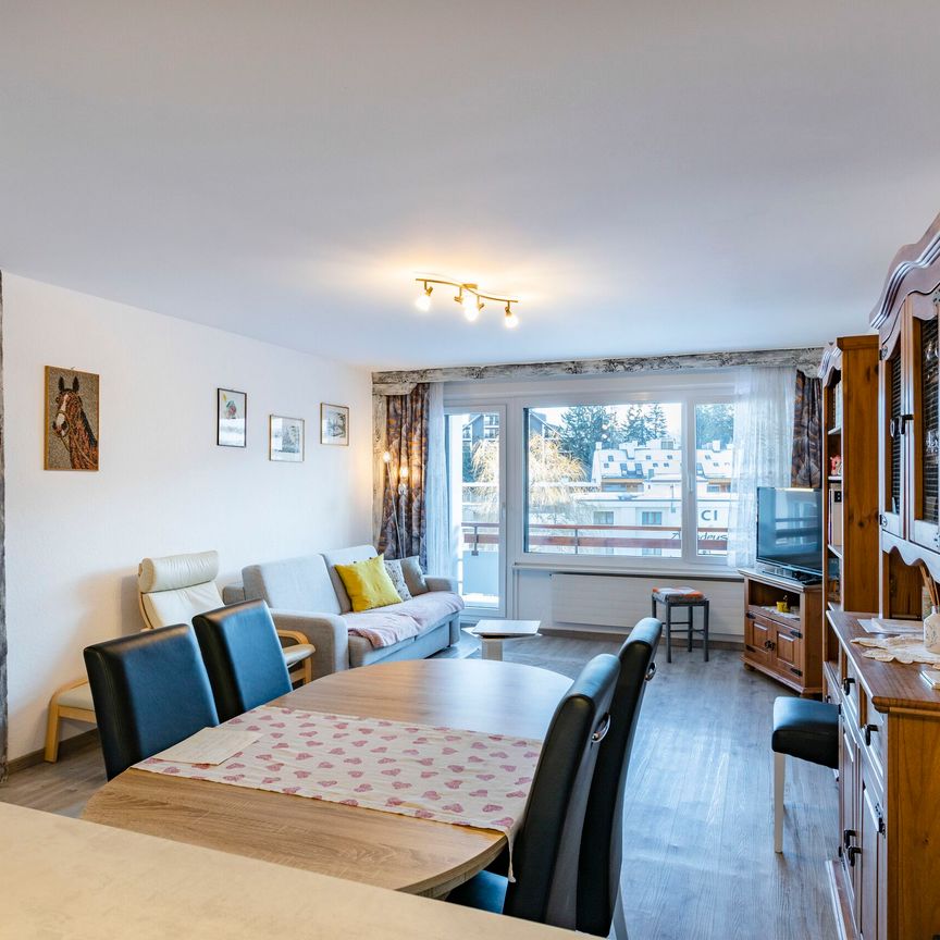 CENTRE OF MONTANA, within walking distance of shops - Photo 1