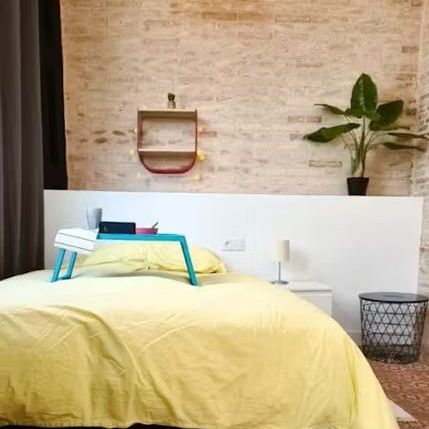 Carrer de Quart, Valencia, Valencian Community 46001 - Photo 2