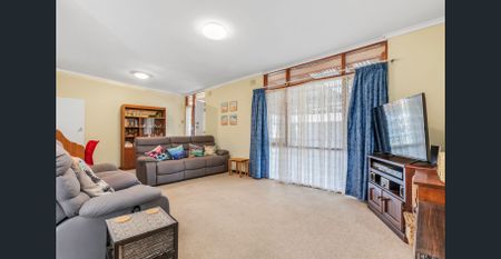 Four bedroom home - Photo 2