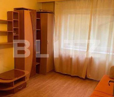 Apartament 4 camere decomandate, 100mp, zona The Office - Fotografie 1