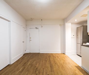 160 Huron Street - Photo 5