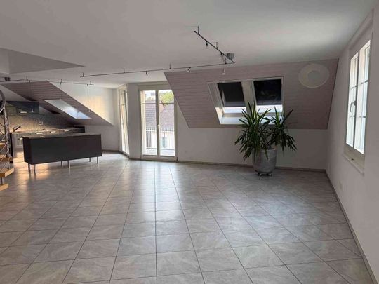4.5 Zimmer, 158 m², 2. Stock - Photo 1