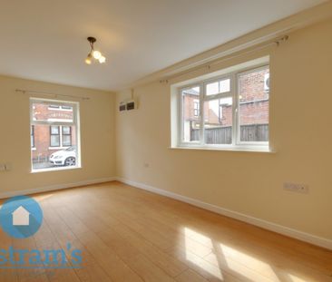 2 bed Ground Floor Flat for Rent - Photo 4